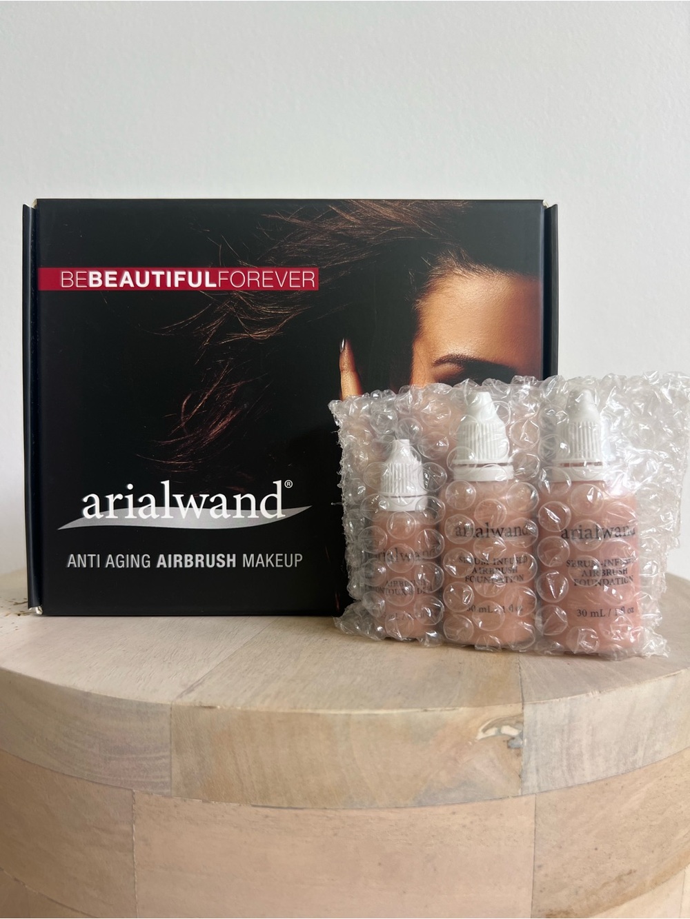 ArialWand Airbrush Makeup System Kit New Old Stock Medium Serum Foundation